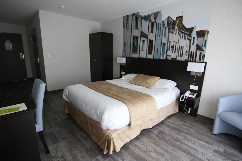 Logis Hotel - La Chambre D'Amiens Esterno foto